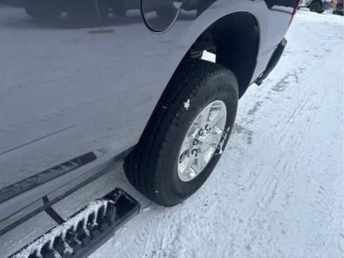 Used 2024 RAM 2500 Big Horn w/ Sport Appearance Package image 35