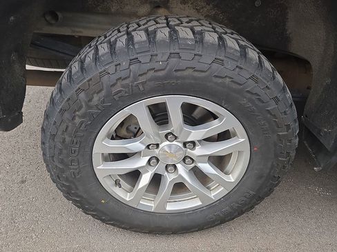 Used 2019 Chevrolet Silverado 1500 LT w/ All-Star Edition image 5