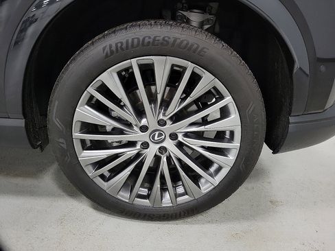 Used 2024 Lexus RX 350 w/ Luxury Package image 8