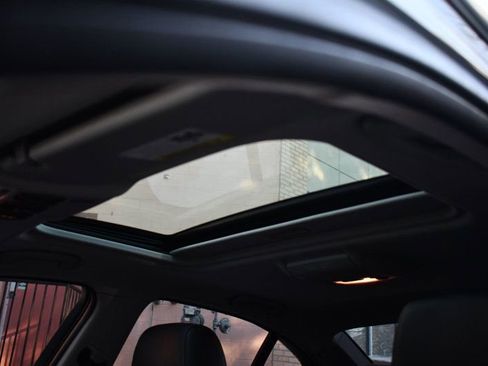 Used 2011 BMW 335i xDrive Sedan image 33