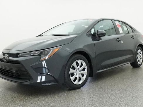 New 2026 Toyota Corolla LE FWD image 33