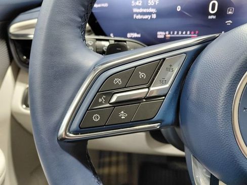 Used 2025 Buick Enclave Avenir w/ LPO, All-Weather Package image 44