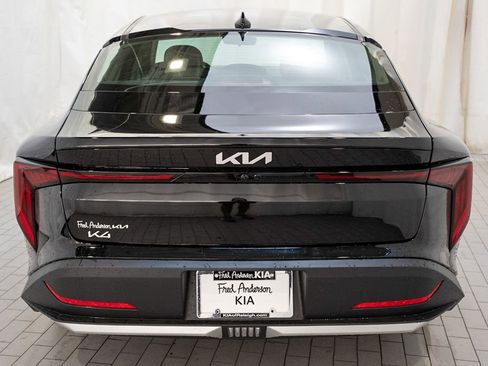 New 2026 Kia K4 LX image 5