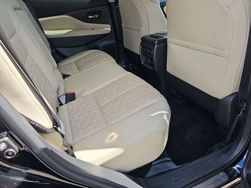Used 2024 Nissan Murano Platinum w/ Cargo Package FWD image 14