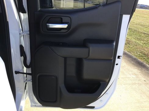 New 2026 Chevrolet Silverado 1500 Custom image 14