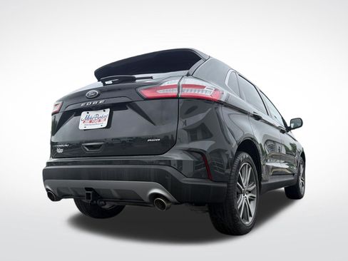 Used 2023 Ford Edge Titanium w/ Class II Trailer Tow Package AWD/4WD image 9