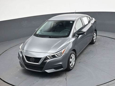 Used 2021 Nissan Versa S image 34