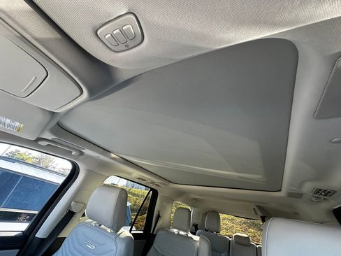 New 2025 Ford Expedition Platinum w/ Platinum Ultimate Package image 92