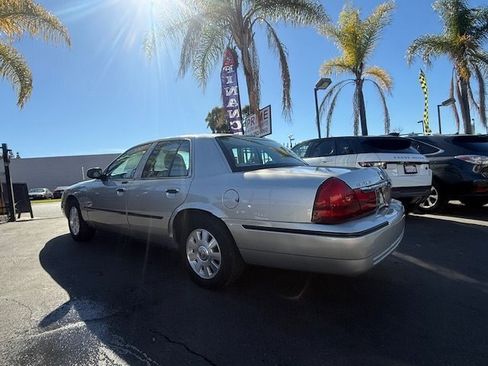 Used 2005 Mercury Grand Marquis LS image 8