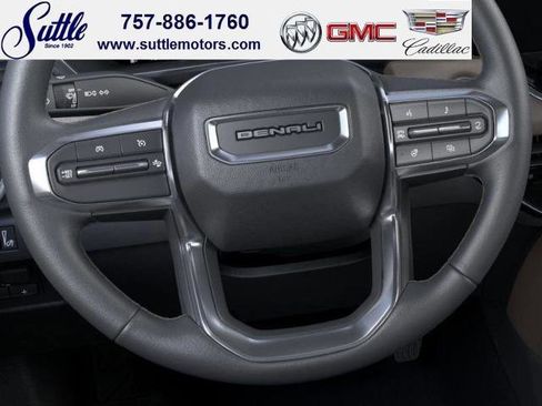 New 2026 GMC Canyon Denali w/ LPO, Denali Black Edition image 19