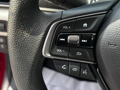 Used 2020 Honda Accord EX image 17