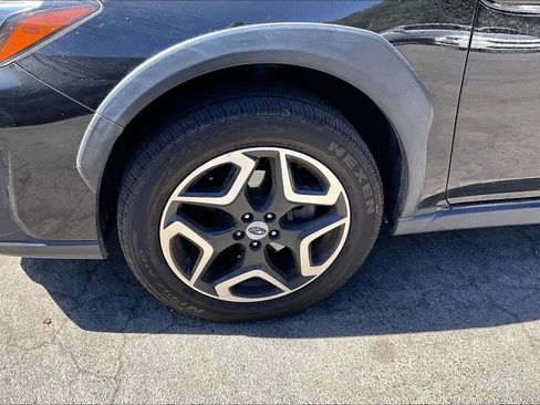 Used 2018 Subaru Crosstrek 2.0i Limited AWD/4WD image 8