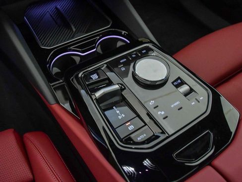 New 2026 BMW 530i xDrive w/ M Sport Package image 23