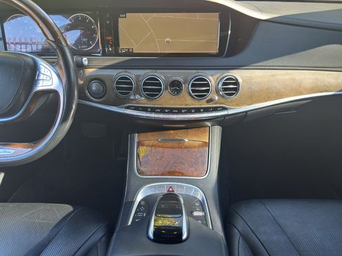 Used 2016 Mercedes-Benz S 550 Sedan image 15