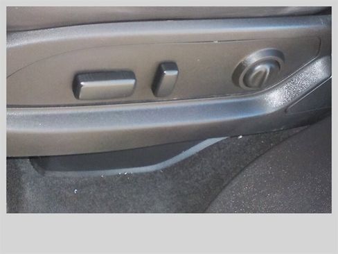 Used 2016 GMC Acadia Denali image 35