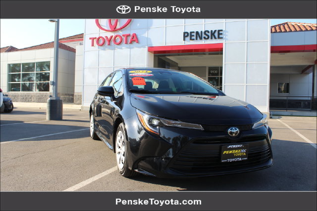 Certified 2024 Toyota Corolla LE FWD image 1