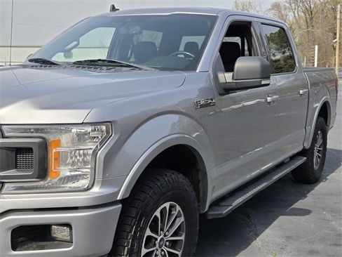 Used 2020 Ford F150 XLT w/ Equipment Group 302A Luxury image 14