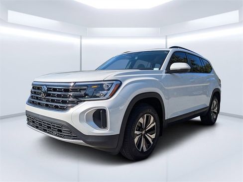 New 2026 Volkswagen Atlas SE image 7