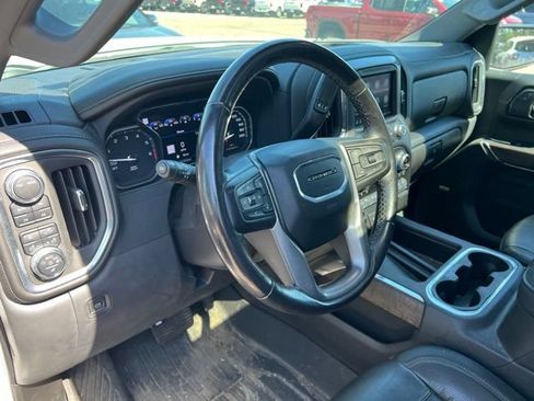 Used 2022 GMC Sierra 1500 Denali w/ Driver Alert Package II AWD/4WD image 15