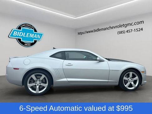 Used 2010 Chevrolet Camaro SS w/ RS Package RWD image 9
