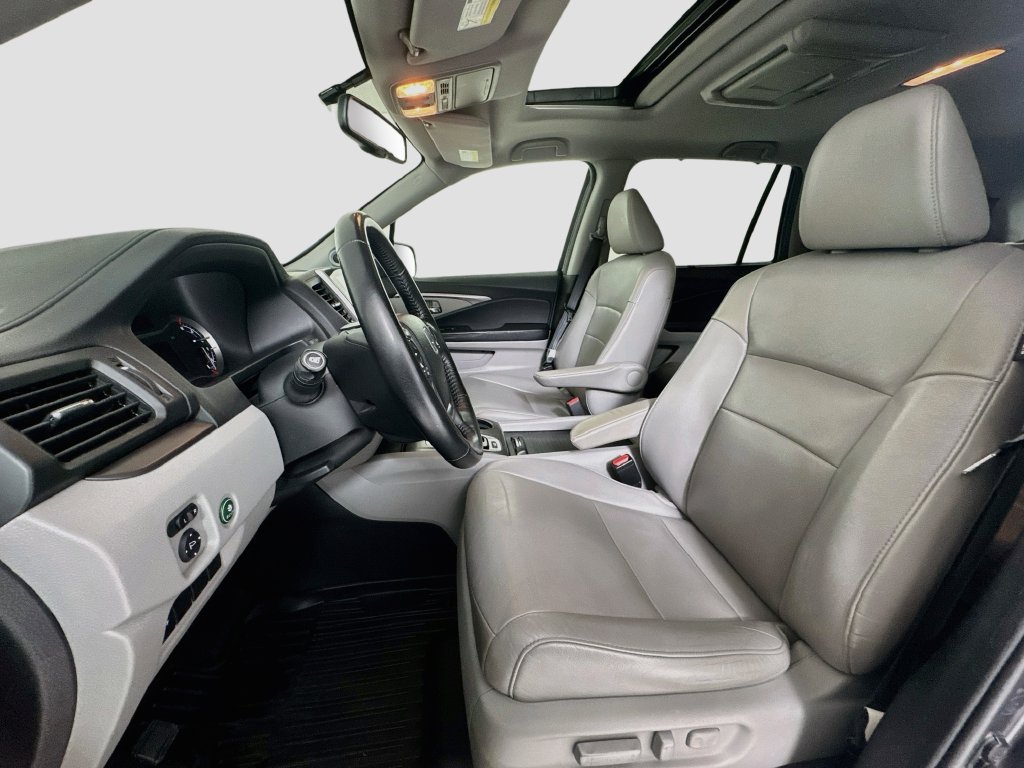 Used 2018 Honda Pilot EX-L image 12