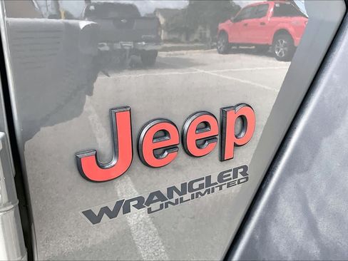 Used 2020 Jeep Wrangler Unlimited Sport AWD/4WD image 31