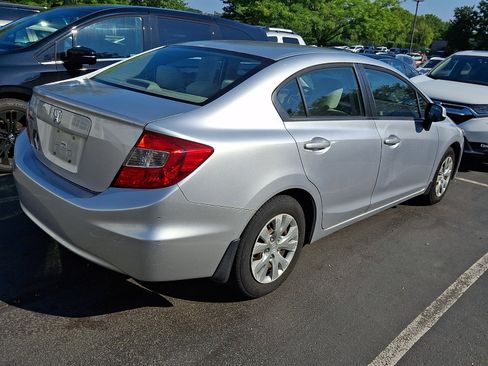 Used 2012 Honda Civic LX image 3