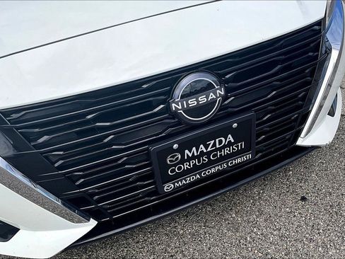 Used 2025 Nissan Altima 2.5 SV image 32