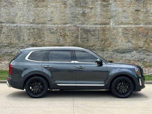 Used 2020 Kia Telluride SX w/ SX Prestige Package AWD/4WD image 8