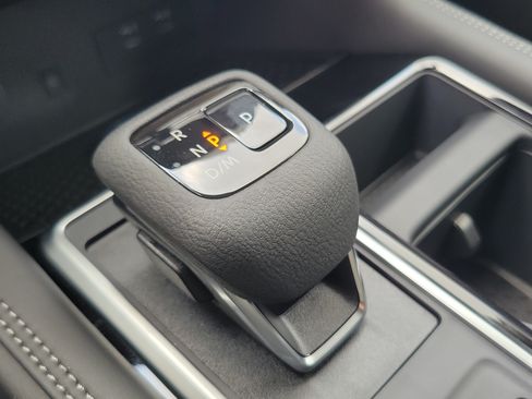 New 2026 Nissan Pathfinder Platinum FWD image 19