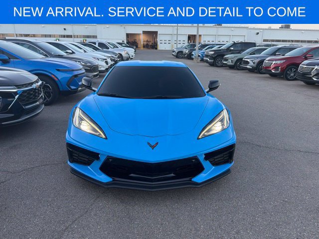 Used 2023 Chevrolet Corvette Stingray Preferred Cpe w/ Z51 Performance Package RWD image 3