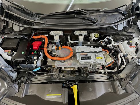 Used 2024 Nissan Ariya AWD image 34