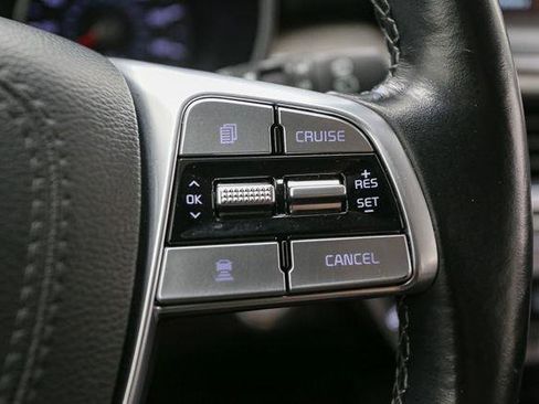 Used 2022 Kia Telluride EX image 40