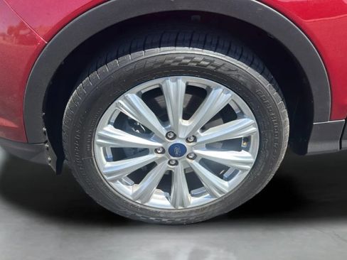 Used 2019 Ford Escape SEL AWD/4WD image 32