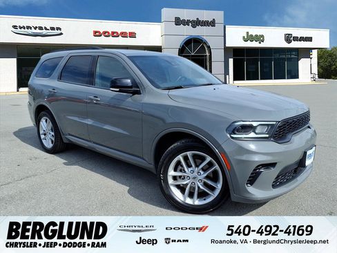 Used 2024 Dodge Durango GT image 1