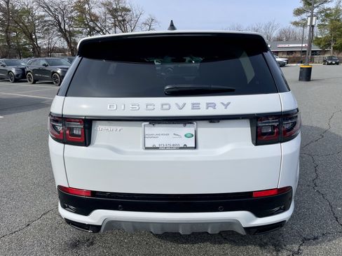 Certified 2024 Land Rover Discovery Sport S image 6