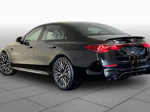 New 2026 Mercedes-Benz E 53 AMG e 4MATIC Sedan image 3