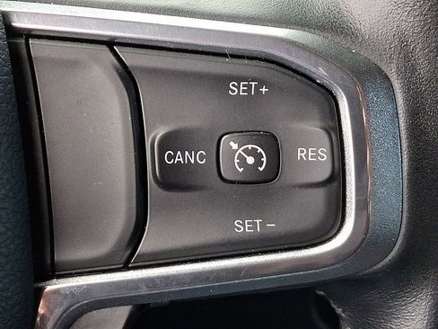 Used 2022 RAM 1500 Laramie image 22