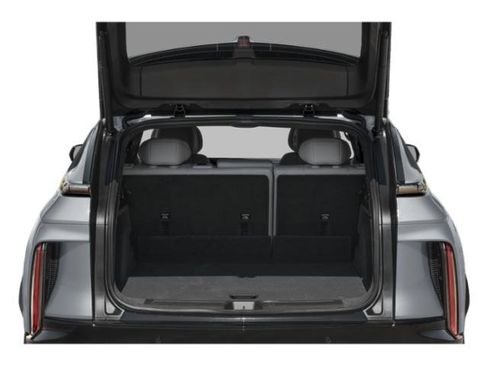 Used 2026 Cadillac Lyriq Sport w/ LPO, Floor Liner Package AWD/4WD image 13