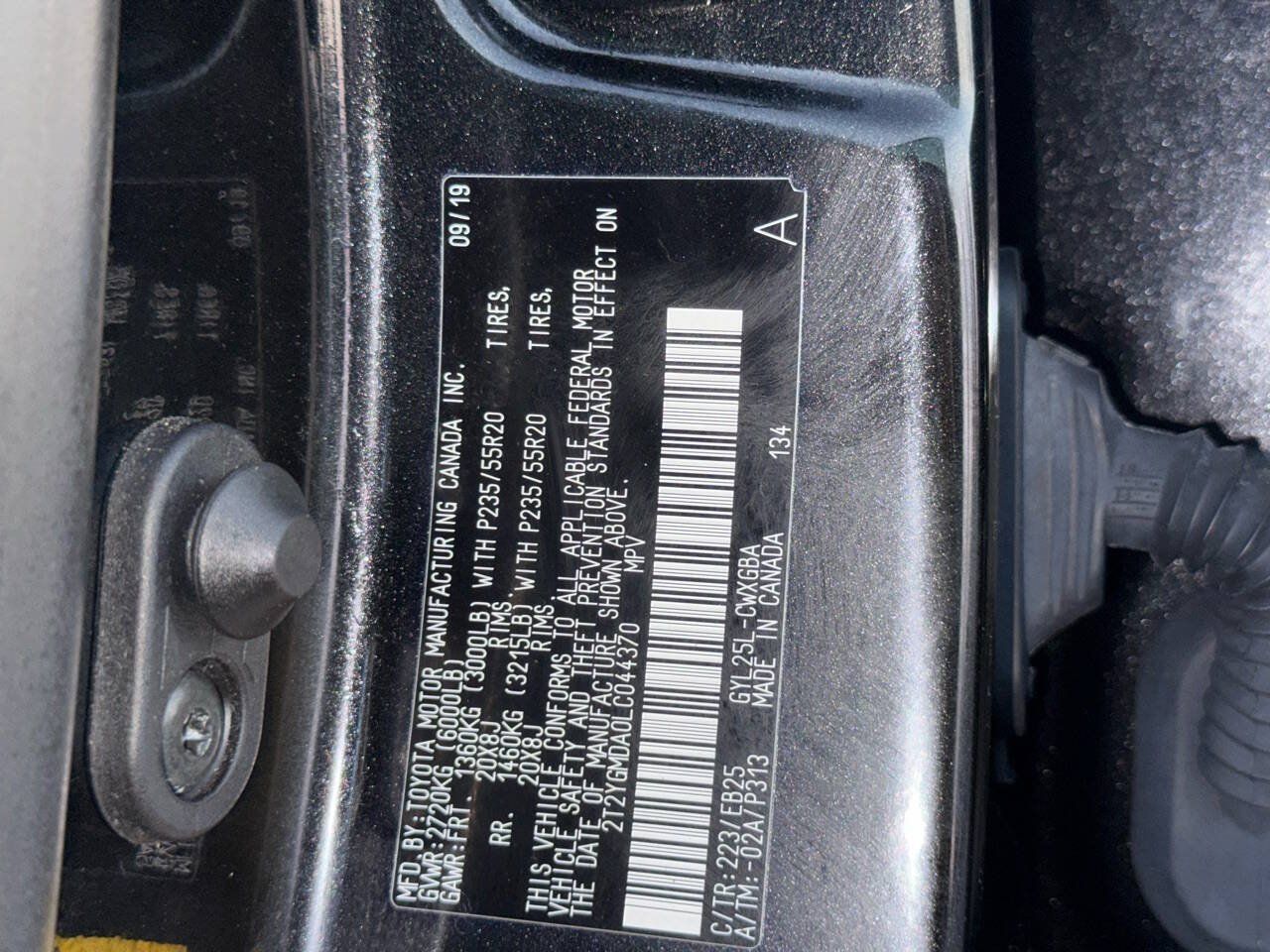 Used 2020 Lexus RX 450h F Sport w/ Accessory Package AWD/4WD image 55