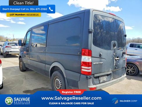 Used 2017 Mercedes-Benz Sprinter 2500 image 3
