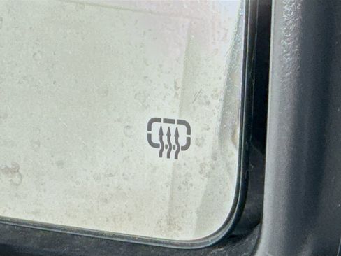 Used 2023 Jeep Gladiator Overland image 24