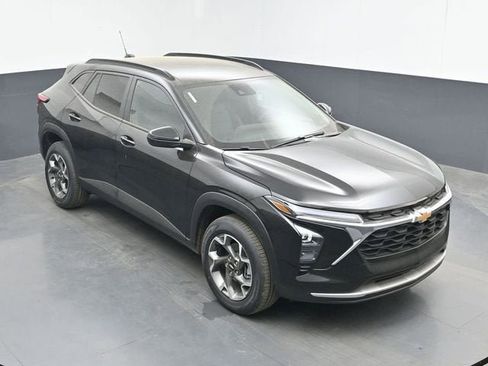 New 2026 Chevrolet Trax LT image 31