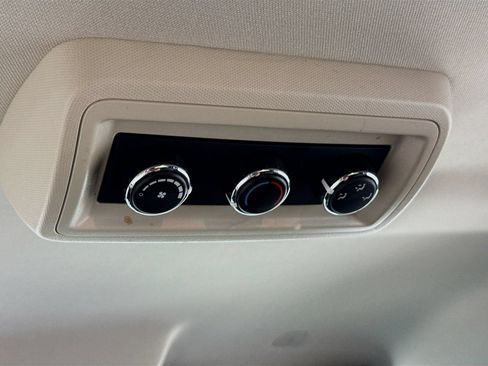 Used 2020 Dodge Journey SE w/ SE Popular Equipment Group FWD image 20