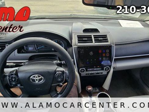 Used 2013 Toyota Camry XLE FWD image 34