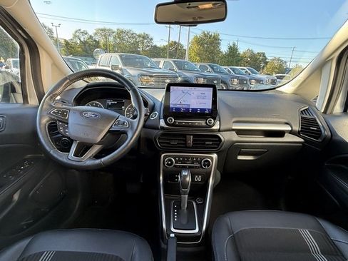 Used 2022 Ford EcoSport SES image 3