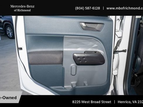 Used 2022 Ford Maverick XL image 11