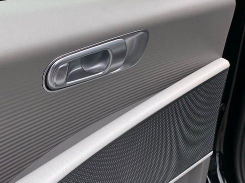 New 2025 Hyundai Ioniq 6 SEL RWD image 12