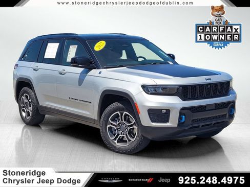 Used 2022 Jeep Grand Cherokee Trailhawk w/ Luxury Tech Group III AWD/4WD image 1