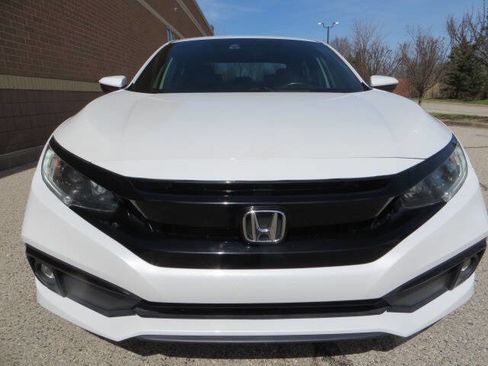 Used 2020 Honda Civic Sport image 13